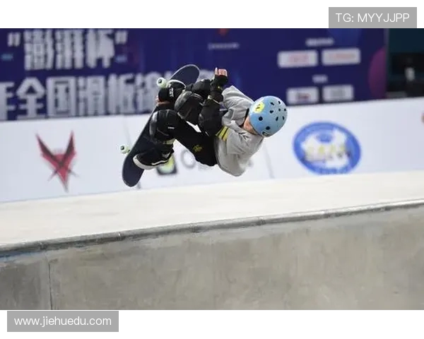 上海滑板队成长之路：一段青春与梦想交织的纪实故事