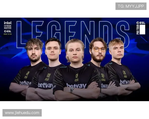 CSGO精彩解析：深入探讨FPX战队的战术与技术创新