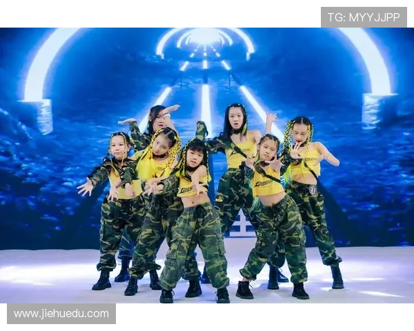 全国街舞大赛特别报道:成都滑板队拼搏历程与梦想追逐的精彩瞬间 全国街舞大赛特别报道:成都滑板队拼搏历程与梦想追逐的精彩瞬间