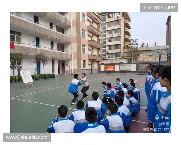 王强畅谈篮球生涯与成长历程的点滴回顾与感悟