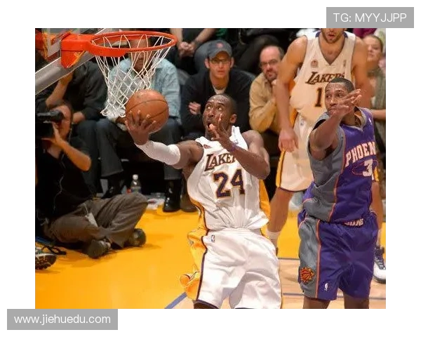 2018年科比对阵太阳队精彩回顾与比赛亮点分析