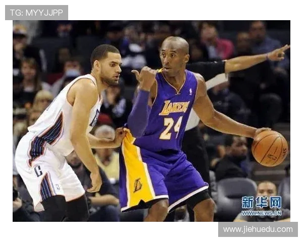 拜仁对阵恒大精彩直播回顾与赛后分析全方位解读 拜仁对阵恒大精彩直播回顾与赛后分析全方位解读