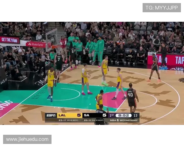 湖人对阵马刺精彩比赛回顾今日录像全场亮点尽在其中