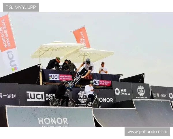 成都极限运动队与杭州极限运动队实力对比赛后分析与总结