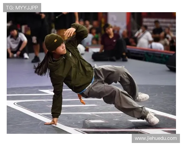 南京街舞队的攀岩联赛之旅：从舞台到高峰的华丽转型与挑战