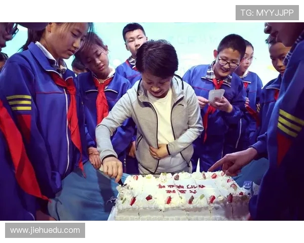 吴丽专访：从青涩球员到篮球女神的成长之路与心路历程回顾